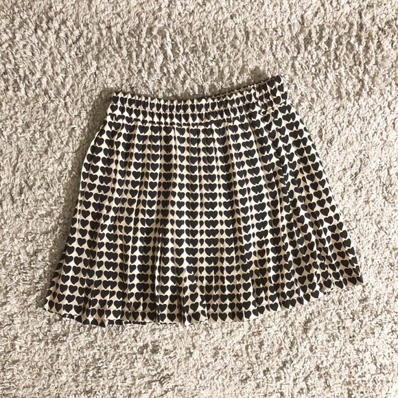 ZARA. Cream & black pleated skirt. - Picture 3 of 7